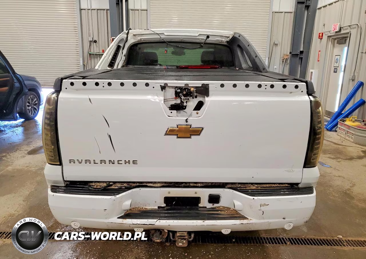 2008 Chevrolet Avalanche K1500 VIN:3GNFK12318G149288 - 6