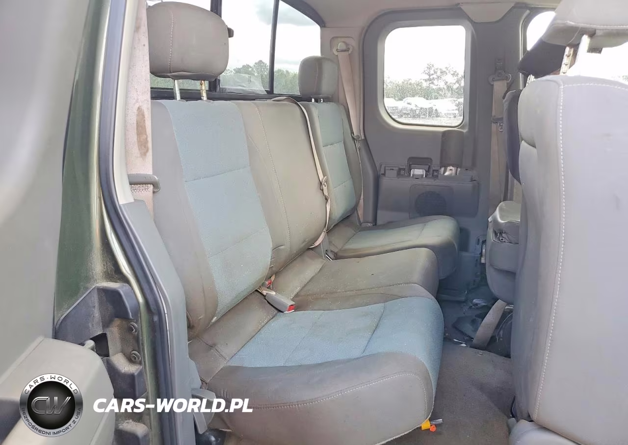2005 Nissan Titan Xe VIN:1N6AA06A55N552747 - 10