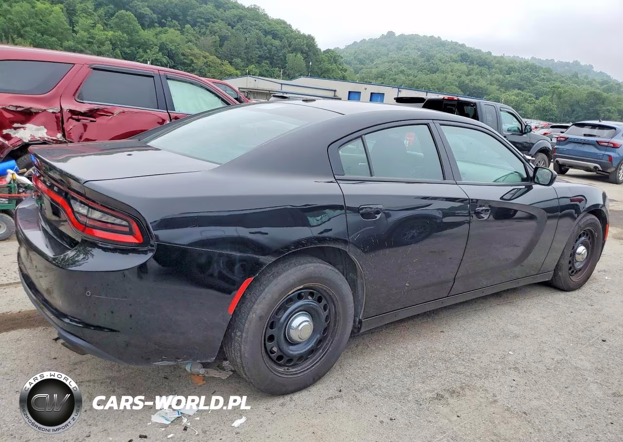 2019 Dodge Charger Police VIN:2C3CDXKT1KH622711 - 3