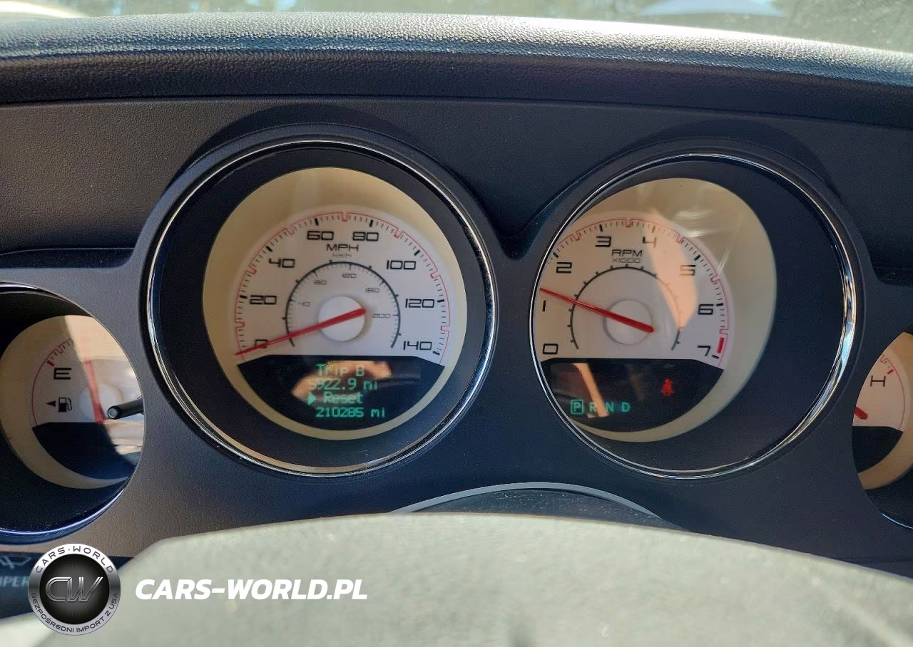2014 Dodge Challenger Sxt VIN:2C3CDYAG9EH187094 - 9