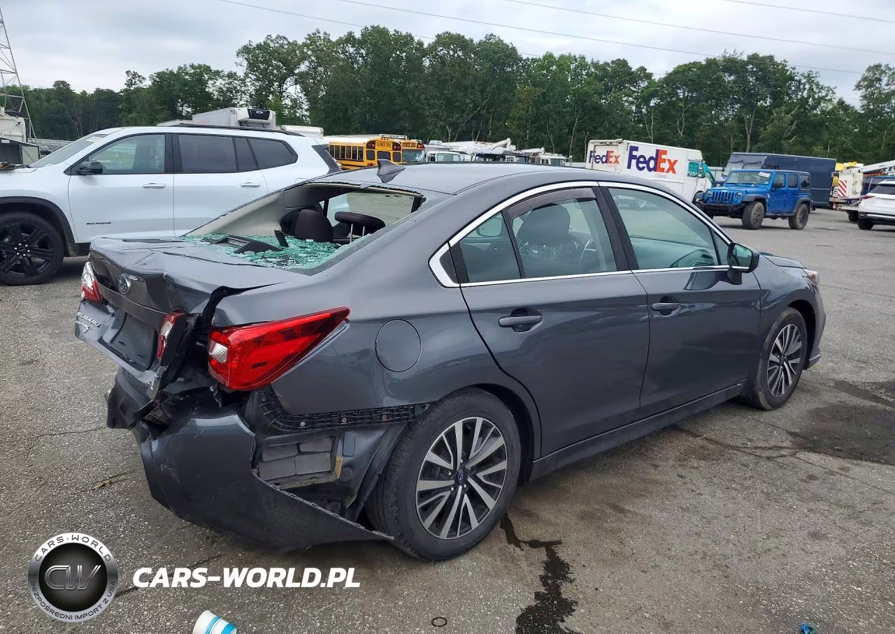 2019 Subaru Legacy 2.5I Premium VIN:4S3BNAF6XK3006126 - 3