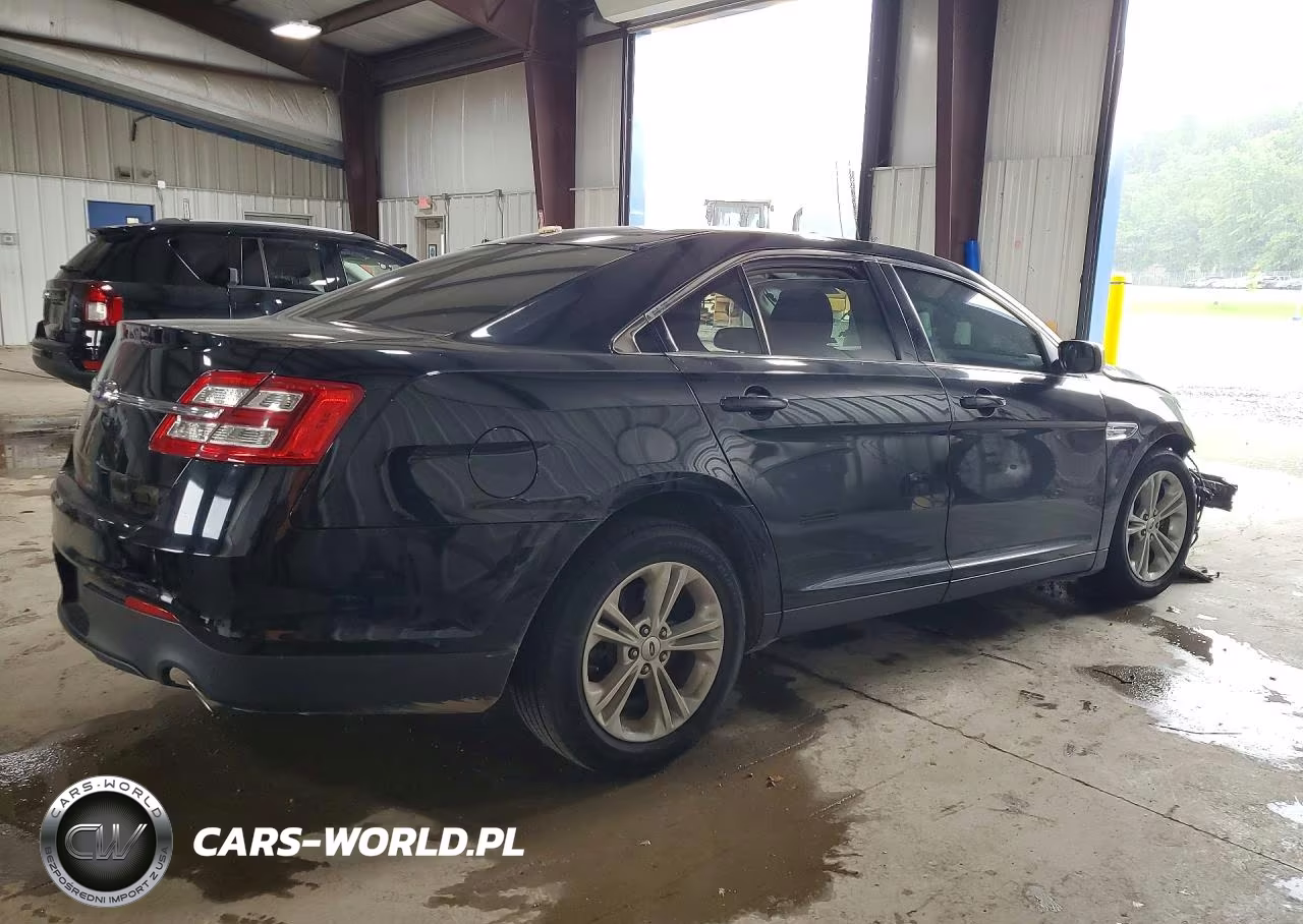2016 Ford Taurus Se VIN:1FAHP2D82GG113367 - 3