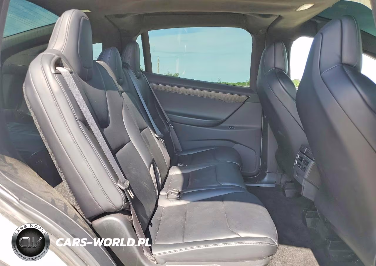 2018 Tesla Model X VIN:5YJXCDE24JF104033 - 11