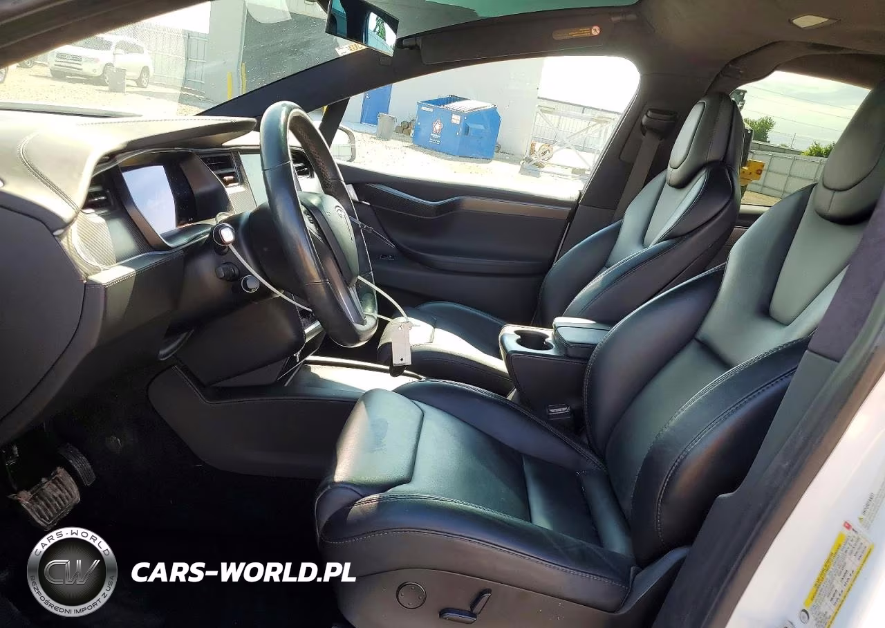 2018 Tesla Model X VIN:5YJXCDE24JF104033 - 7