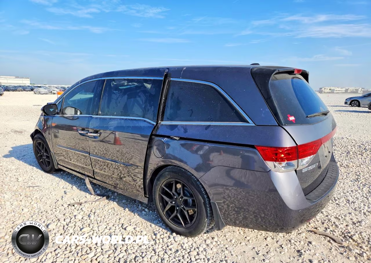 2015 Honda Odyssey Touring VIN:5FNRL5H97FB021999 - 2