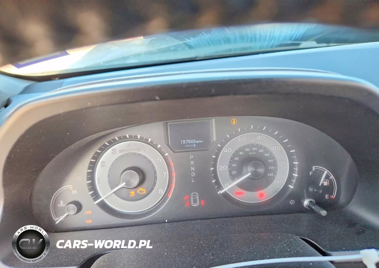 2015 Honda Odyssey Touring VIN:5FNRL5H97FB021999 - 9