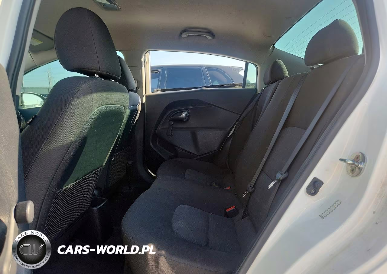 2017 Kia Rio Lx VIN:KNADM4A38H6049216 - 10