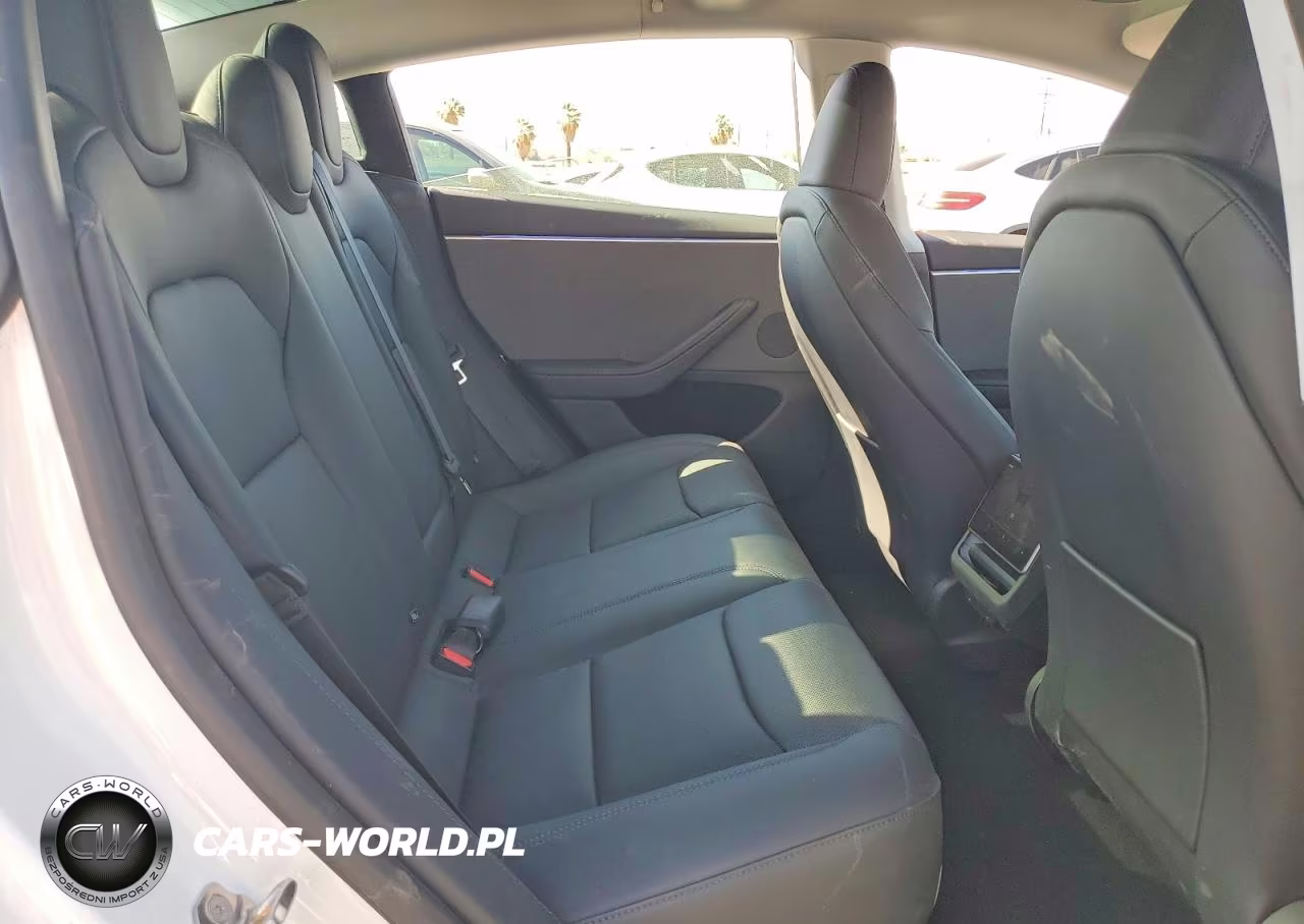 2024 Tesla Model 3 VIN:5YJ3E1EA4RF849133 - 10
