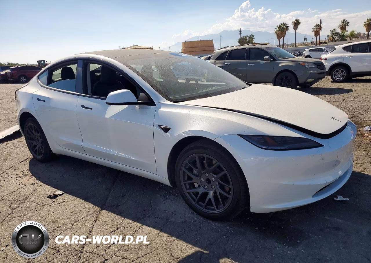 2024 Tesla Model 3 VIN:5YJ3E1EA4RF849133 - 4