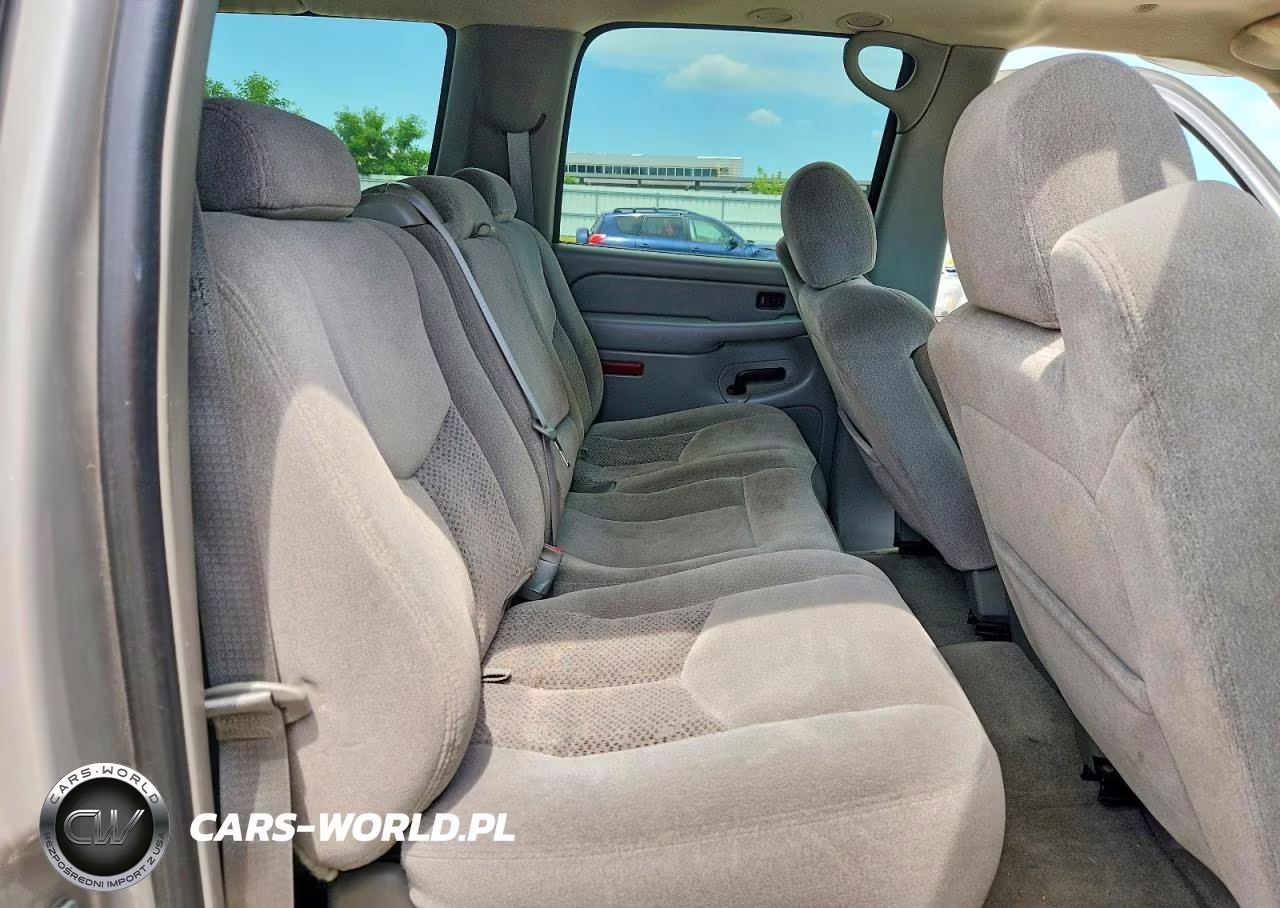2005 Chevrolet Suburban K1500 VIN:1GNFK16Z25J135988 - 11