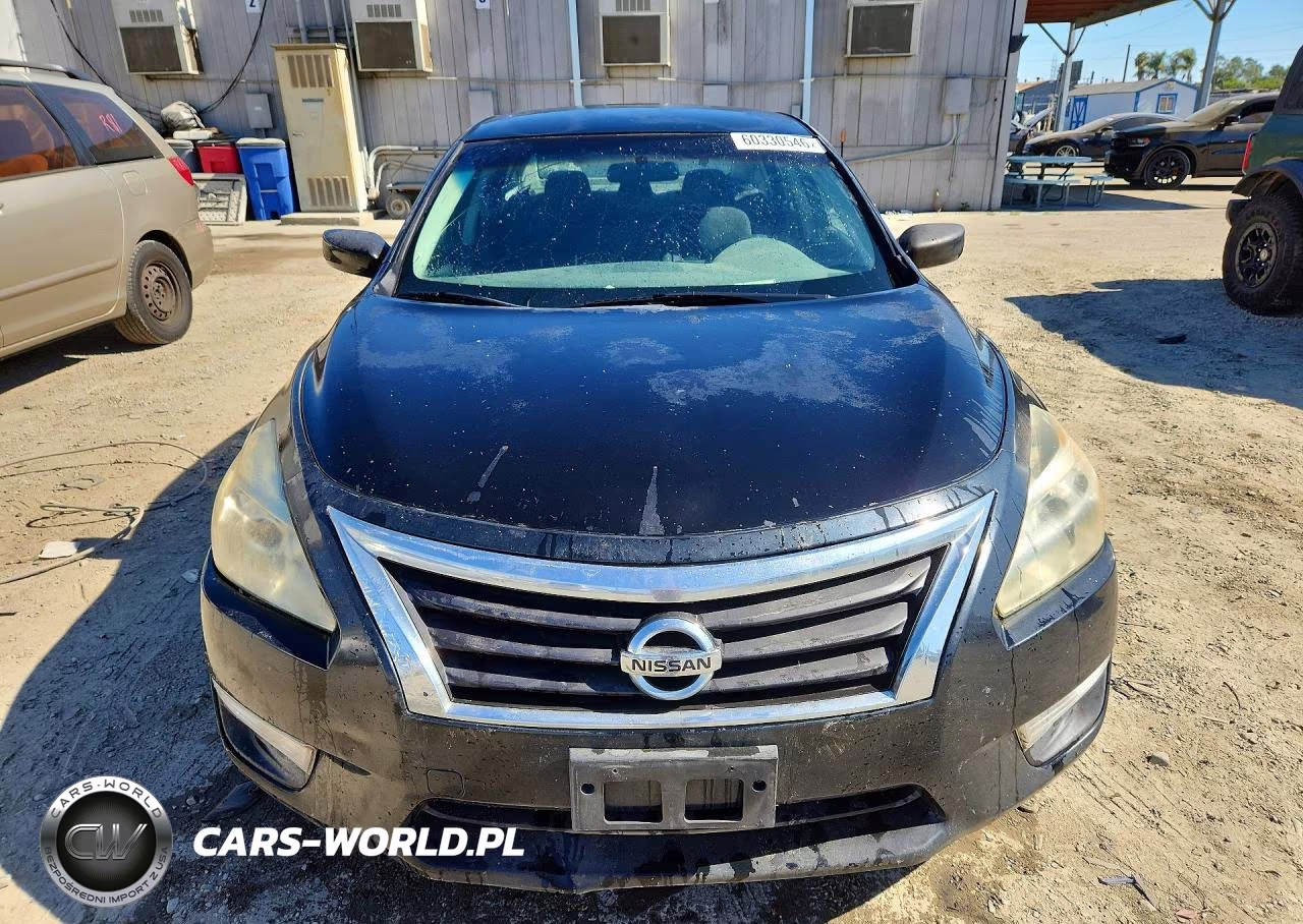 2015 Nissan Altima 2.5 S VIN:1N4AL3AP1FN300236 - 5