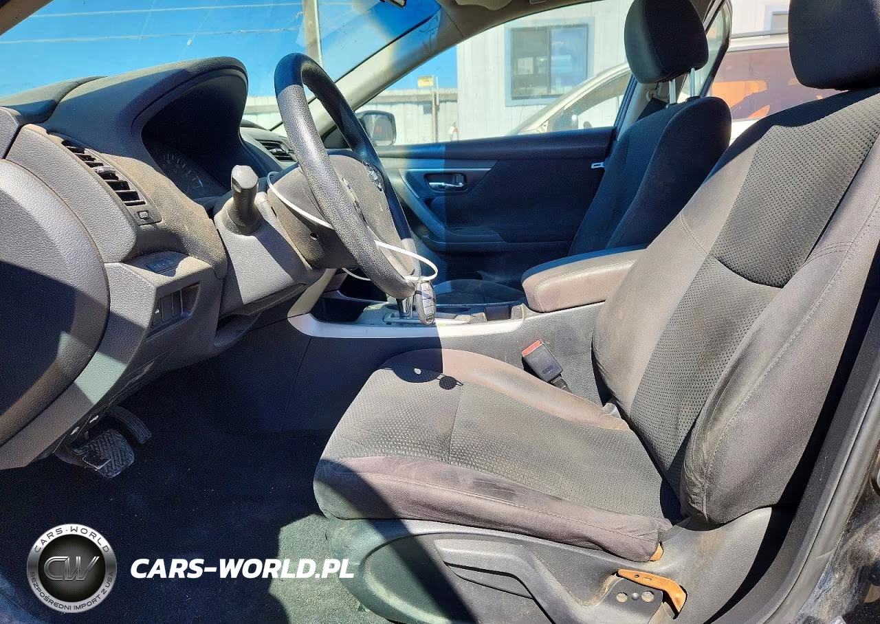 2015 Nissan Altima 2.5 S VIN:1N4AL3AP1FN300236 - 7