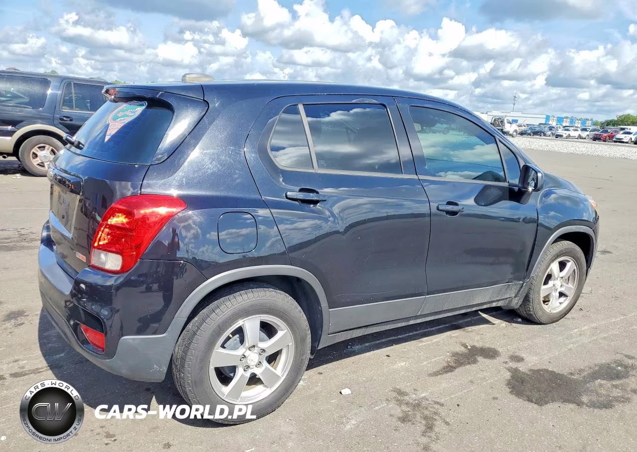 2017 Chevrolet Trax Ls VIN:3GNCJKSBXHL230932 - 3