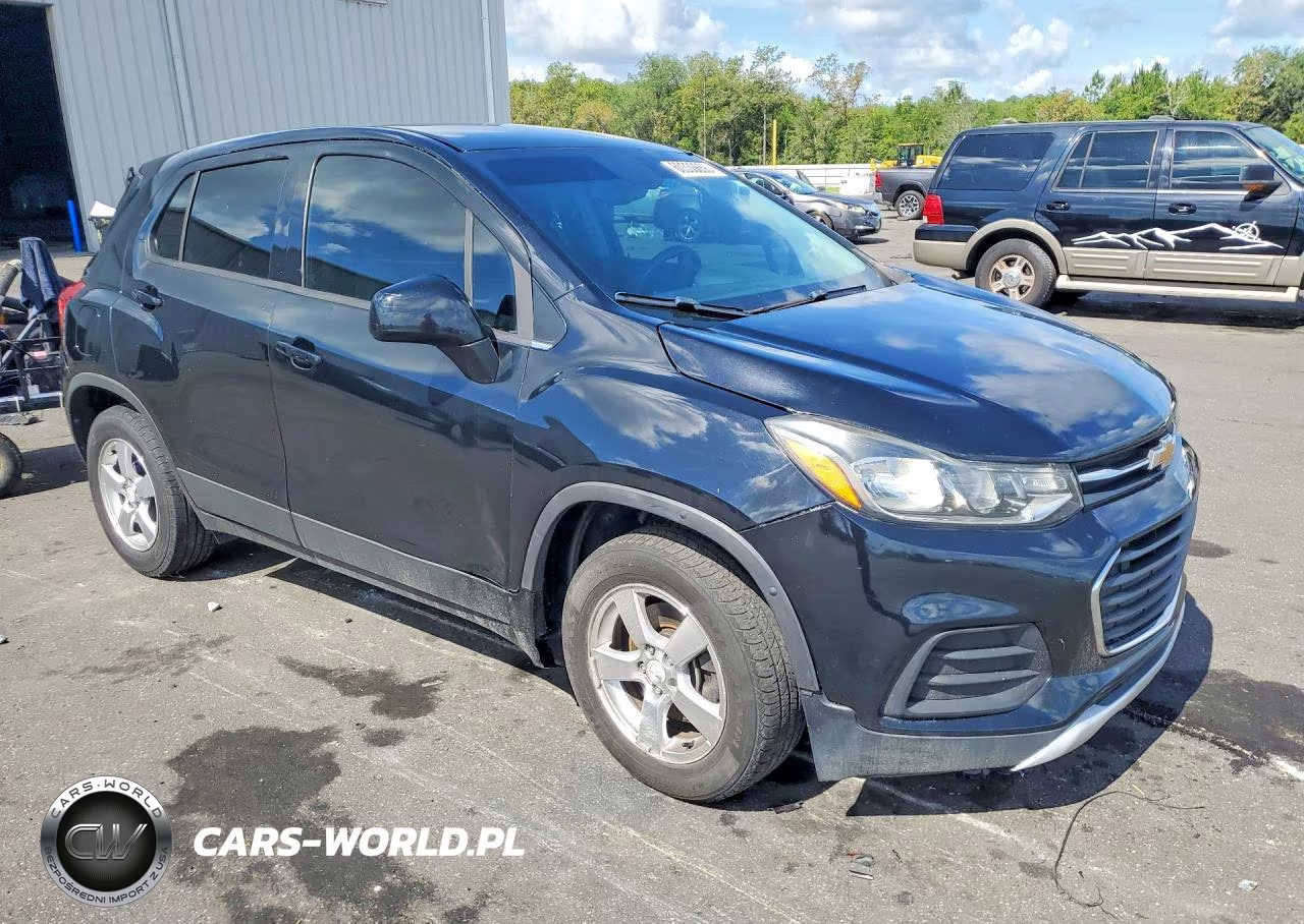 2017 Chevrolet Trax Ls VIN:3GNCJKSBXHL230932 - 4