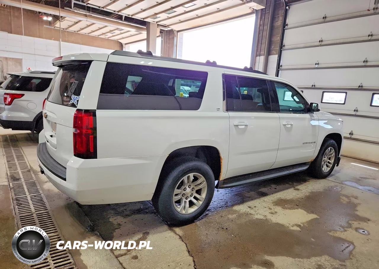 2015 Chevrolet Subrbn1500 VIN:1GNSKJKC7FR520692 - 3