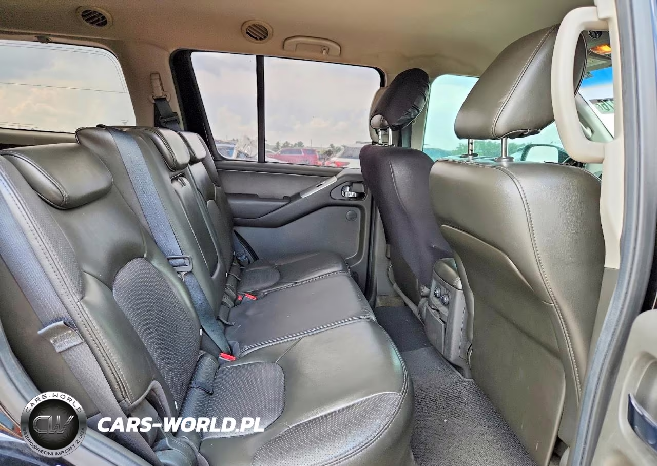 2011 Nissan Pathfinder S VIN:5N1AR1NB8BC629321 - 11