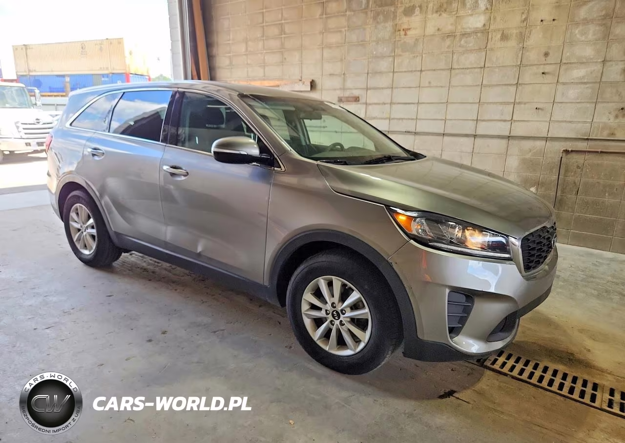 2019 Kia Sorento Lx V6 VIN:5XYPG4A58KG482306 - 4
