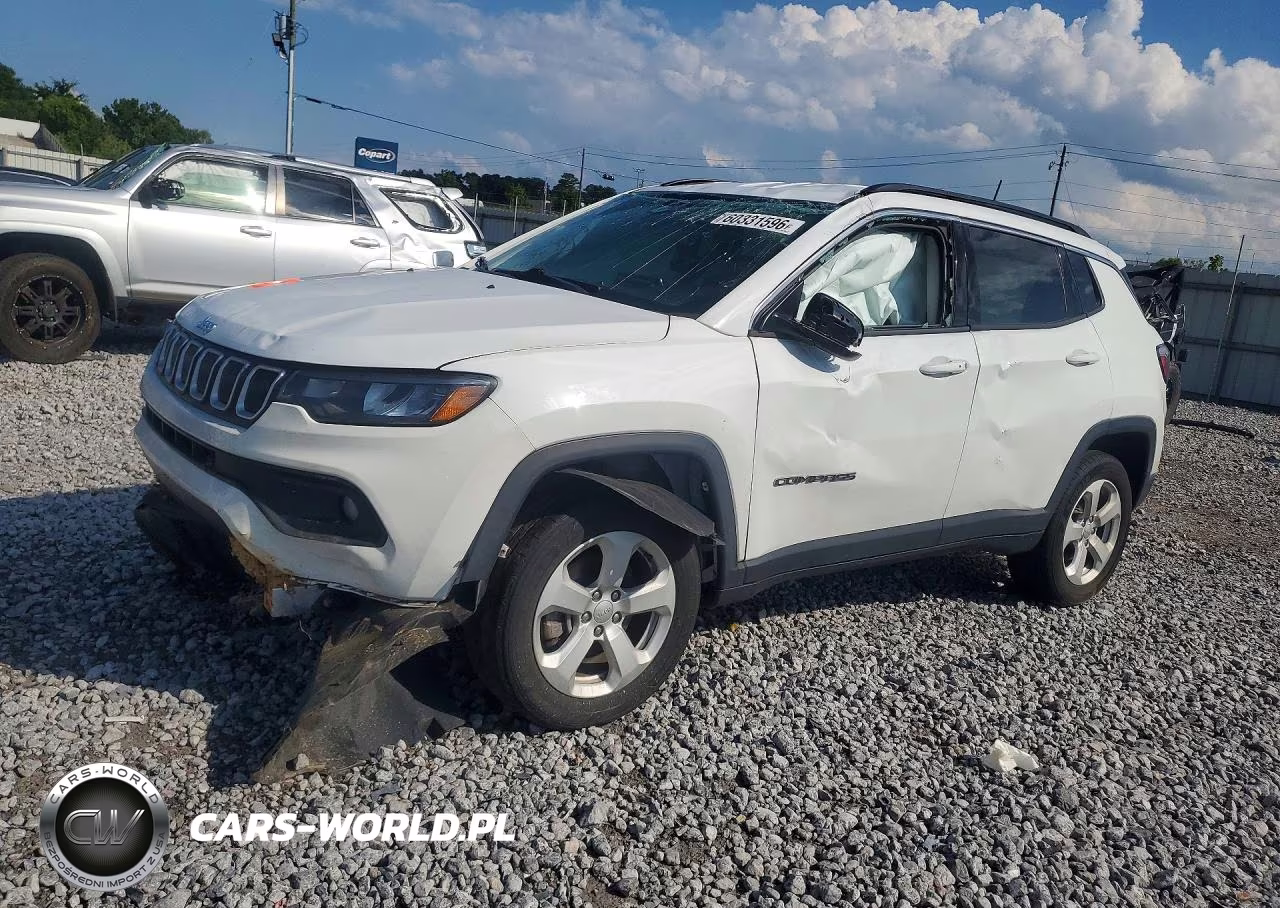 2022 Jeep Compass Latitude – zdjęcie 1 z 13