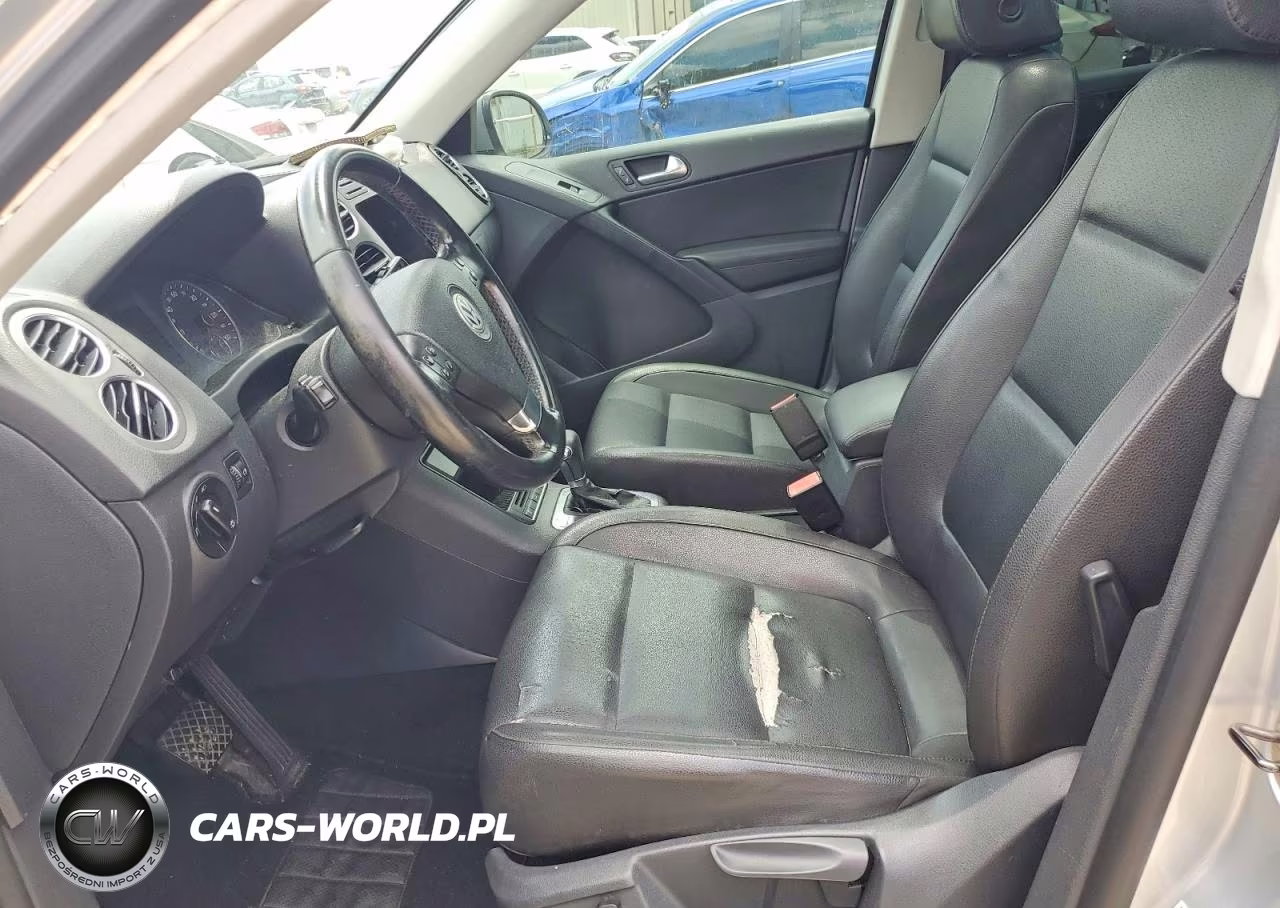 2010 Volkswagen Tiguan Se VIN:WVGBV7AX7AW532662 - 7