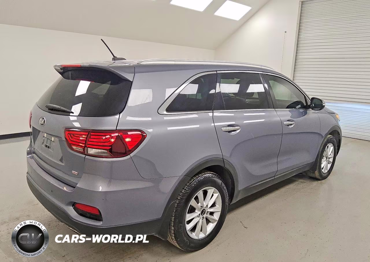 2020 Kia Sorento Lx VIN:5XYPG4A33LG632001 - 3
