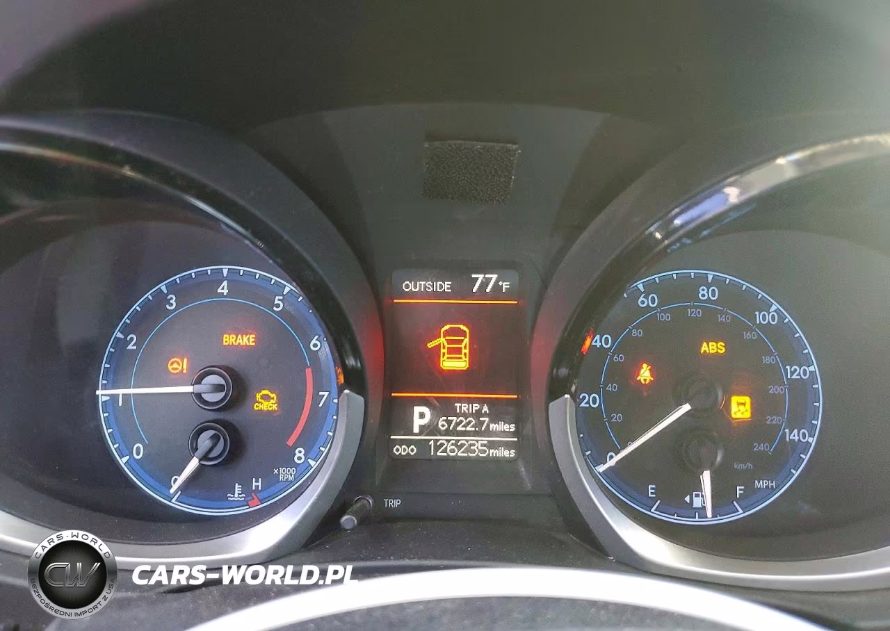 2016 Toyota Corolla S Plus VIN:5YFBURHE1GP479580 - 9