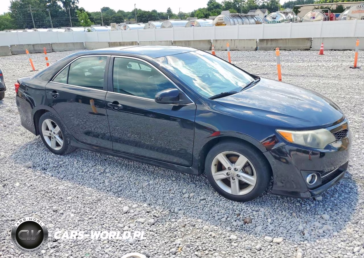 2013 Toyota Camry Se VIN:4T1BF1FK1DU296145 - 4