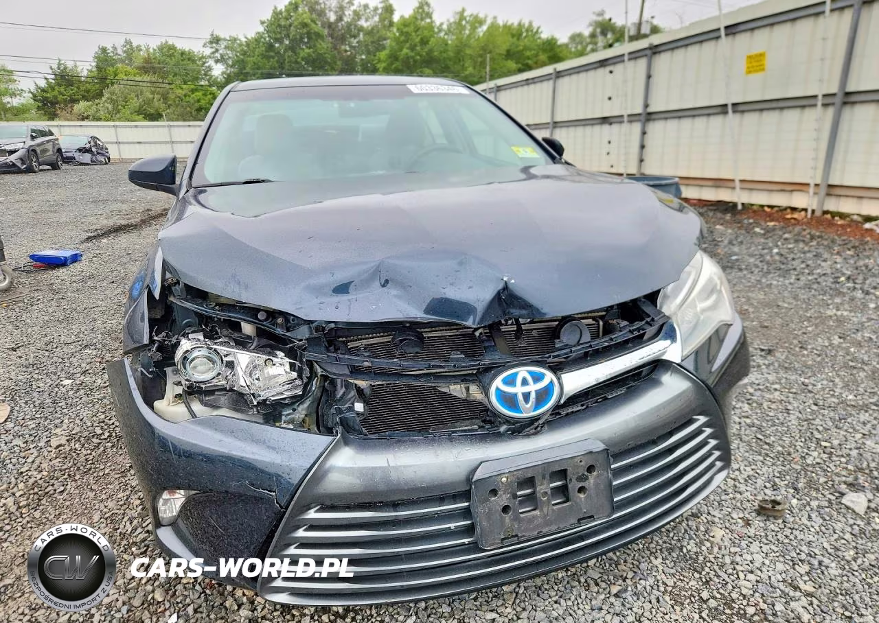2015 Toyota Camry Hybrid Le VIN:4T1BD1FK1FU174295 - 5