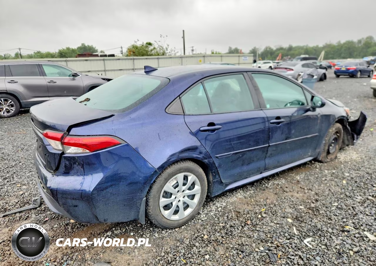 2020 Toyota Corolla Le VIN:5YFEPRAE9LP055220 - 3