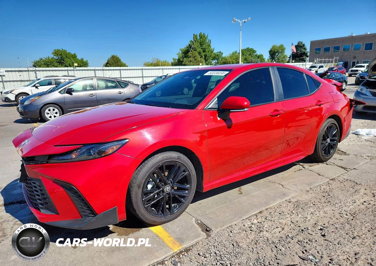 2025 Toyota Camry Se – zdjęcie 1 z 12