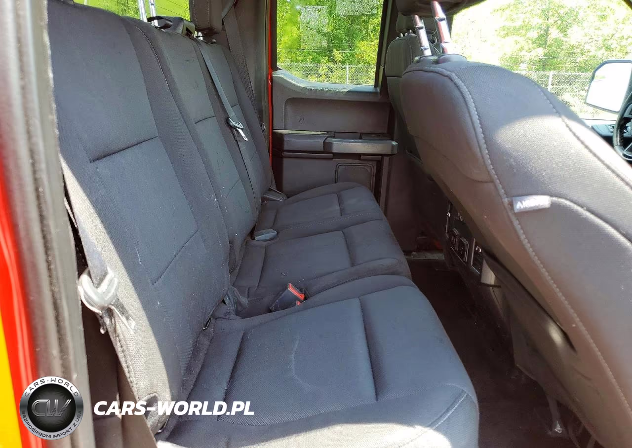 2018 Ford F150 Super Cab VIN:1FTEX1EP5JKE26883 - 10