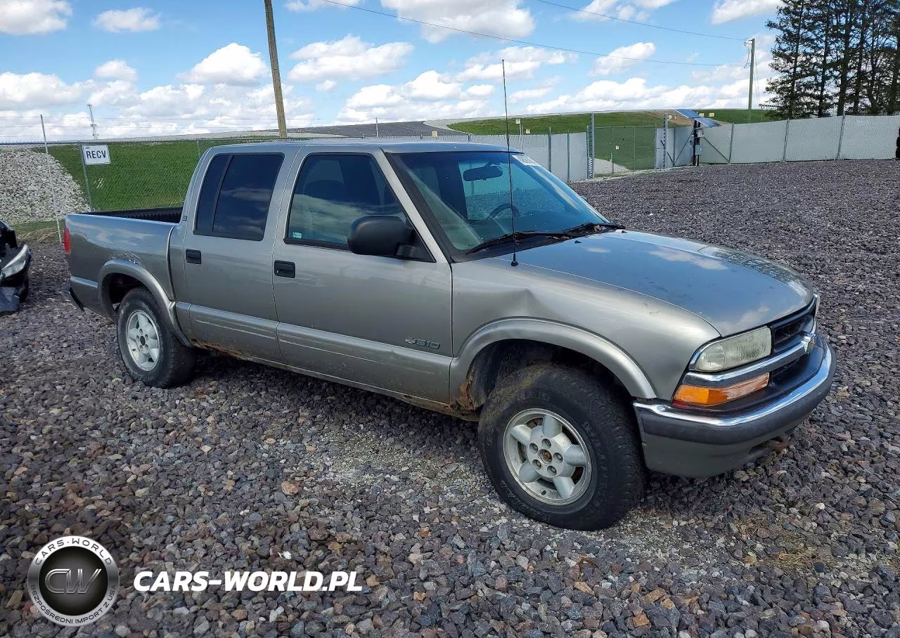 2002 Chevrolet S Truck S10 VIN:1GCDT13W92K111510 - 4