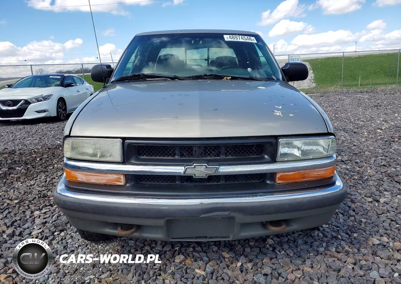 2002 Chevrolet S Truck S10 VIN:1GCDT13W92K111510 - 5