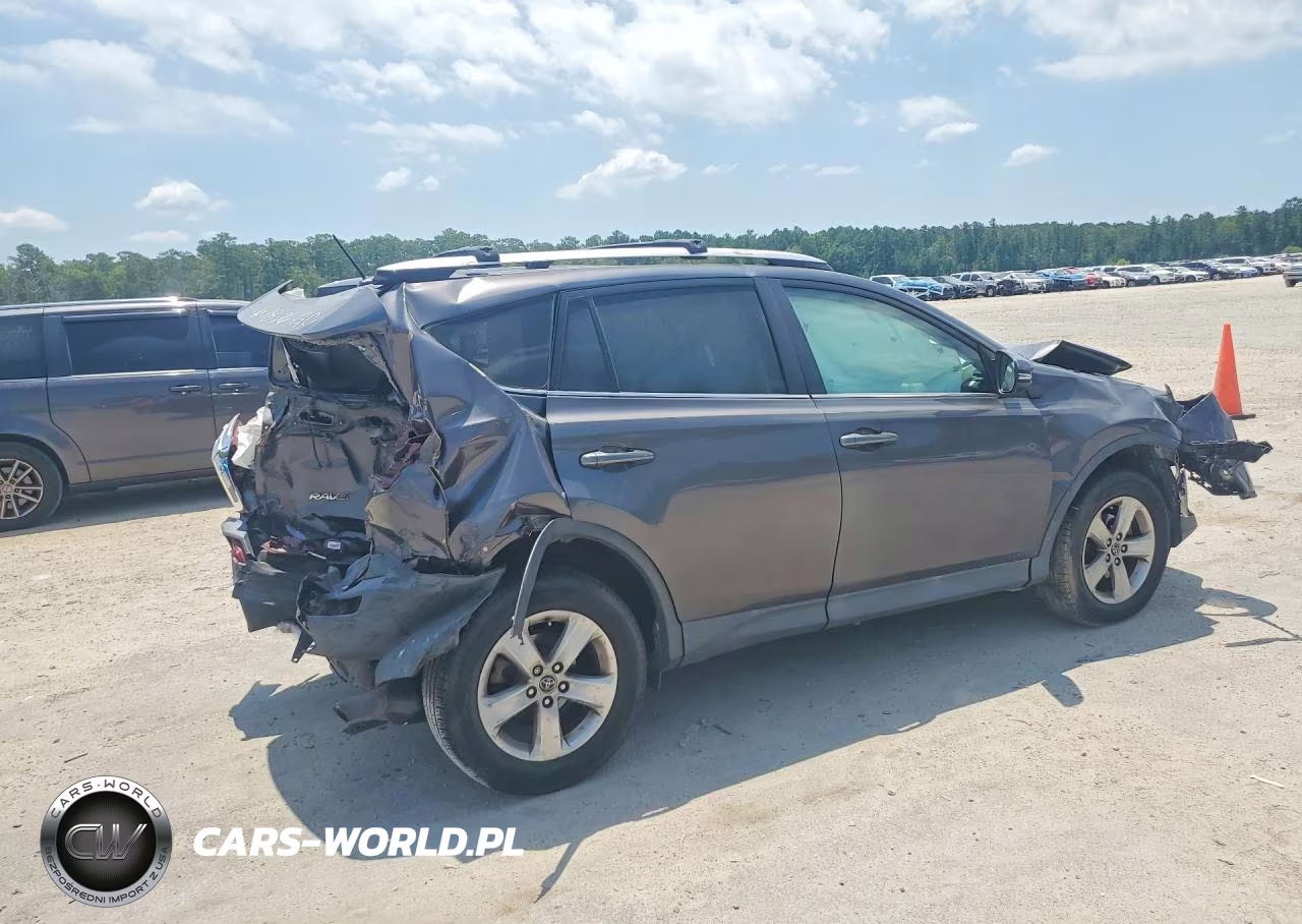 2015 Toyota Rav4 Xle VIN:2T3WFREVXFW198947 - 3