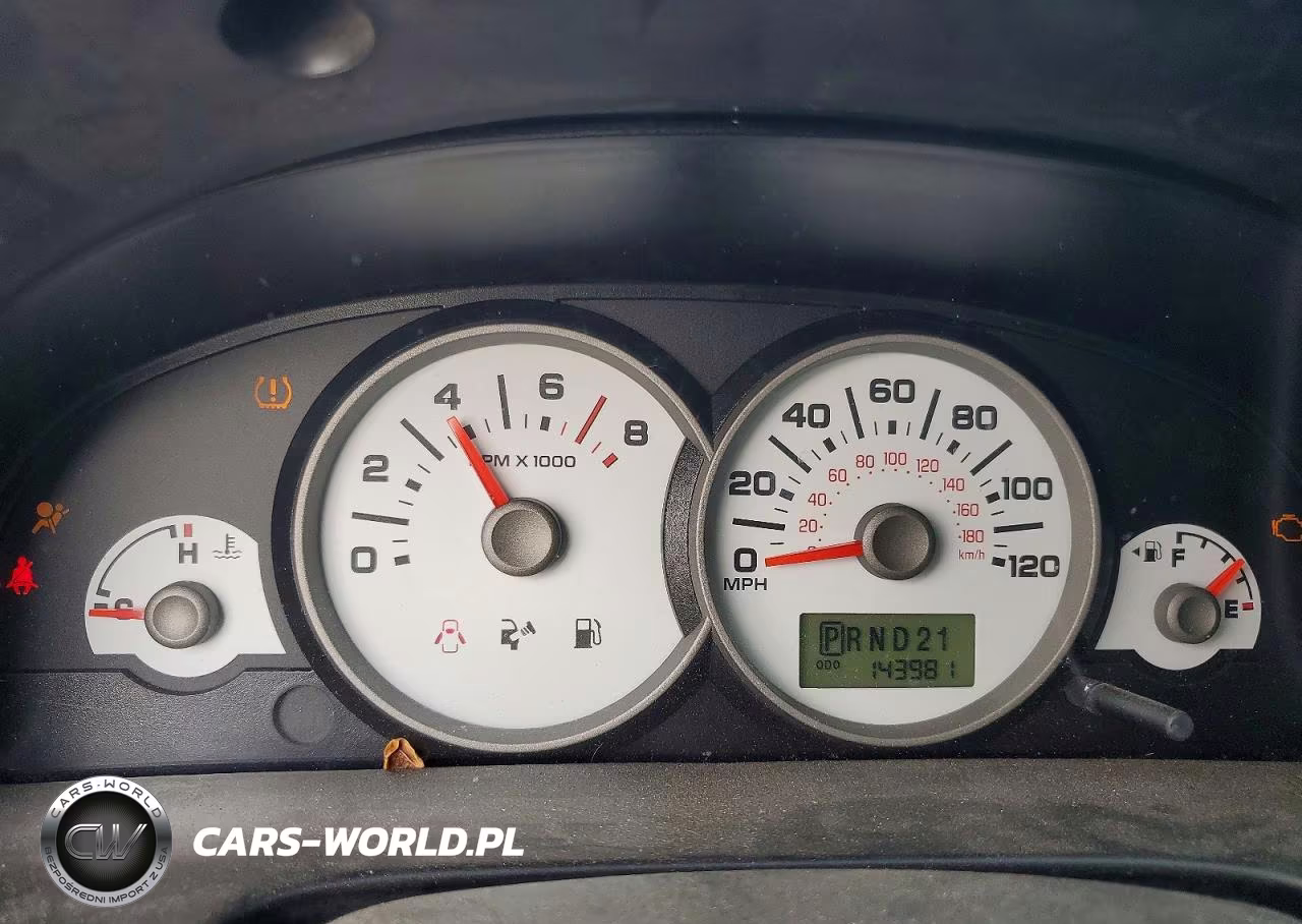 2007 Ford Escape Xlt VIN:1FMCU03Z37KA29210 - 9