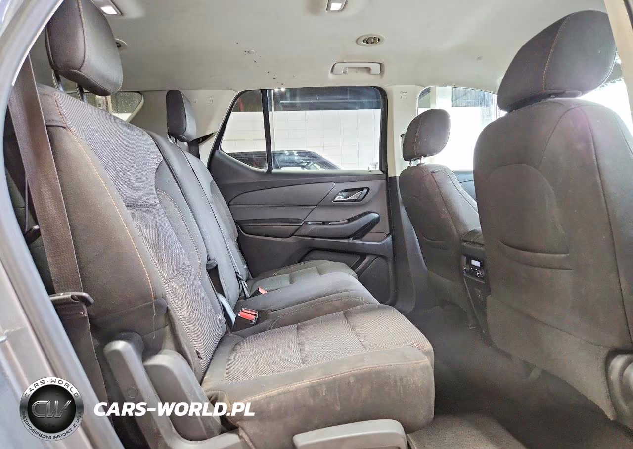 2018 Chevrolet Traverse Ls VIN:1GNERFKW3JJ246205 - 11