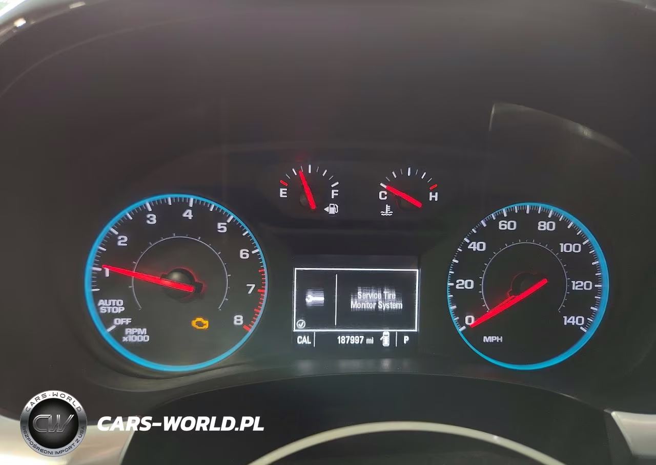 2018 Chevrolet Traverse Ls VIN:1GNERFKW3JJ246205 - 9