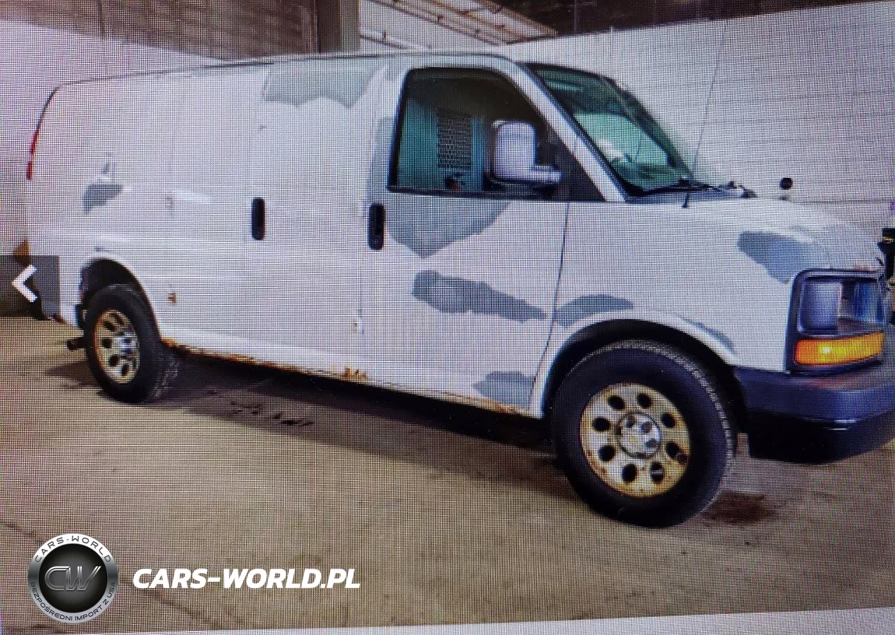 2011 Chevrolet 150 Exp-Ch VIN:1GCSGAF49B1183352 - 4
