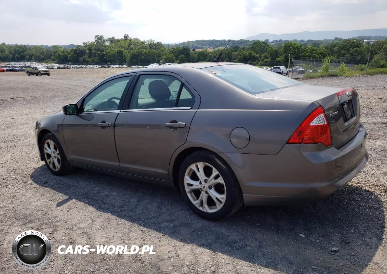 2012 Ford Fusion VIN:3FAHP0HA5CR152149 - 2