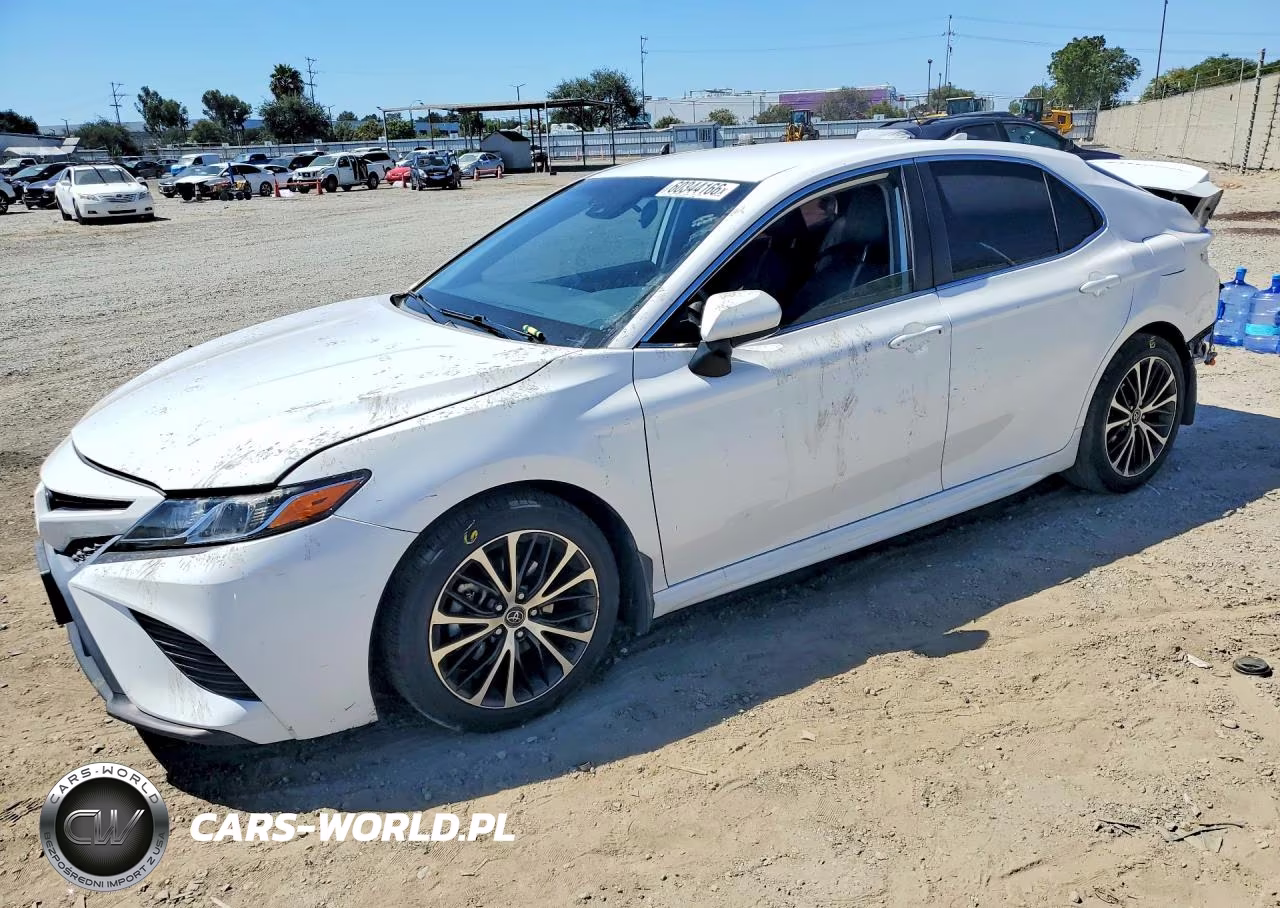 2019 Toyota Camry Se – zdjęcie 1 z 13