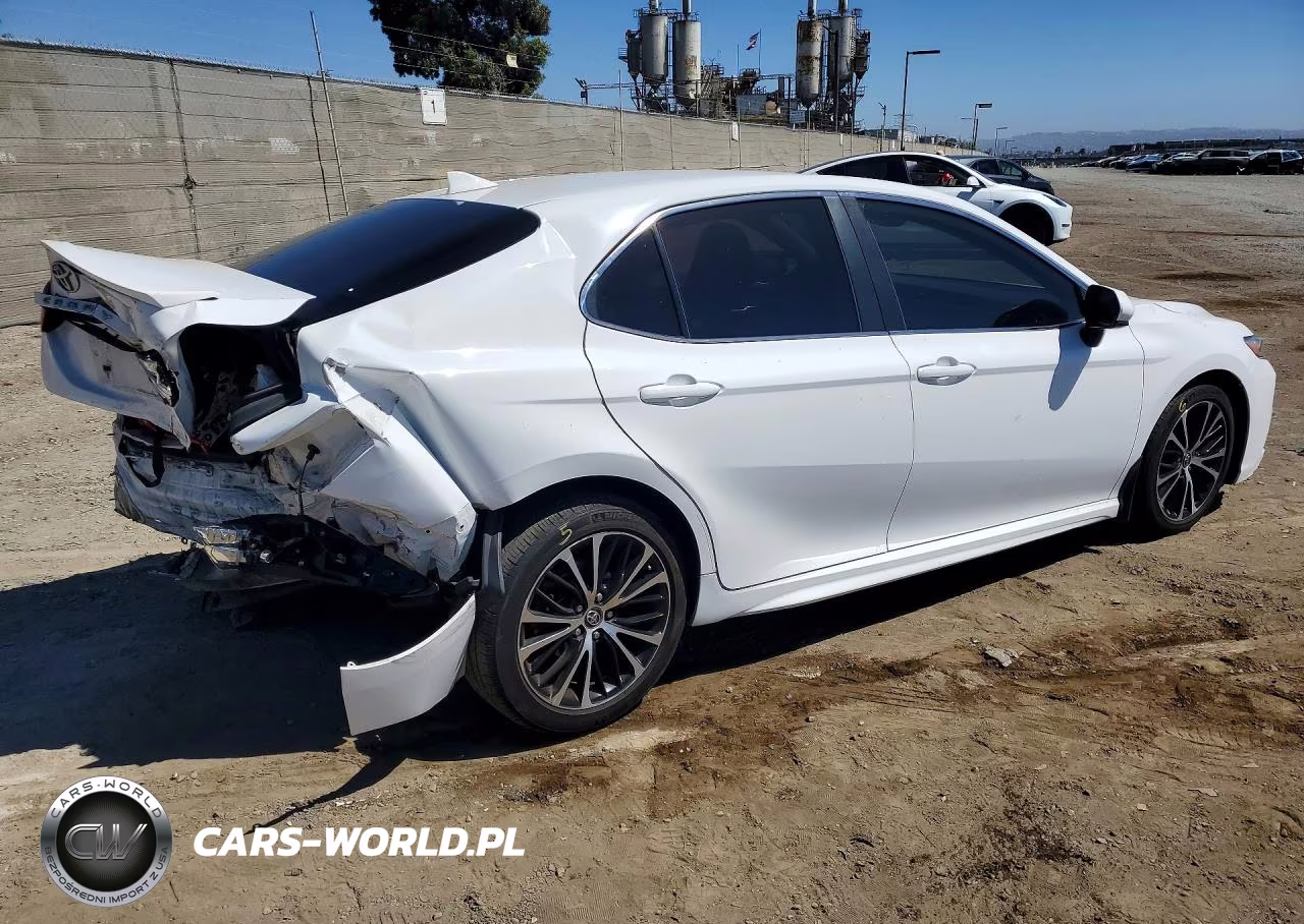 2019 Toyota Camry Se VIN:4T1B11HK0KU685609 - 3