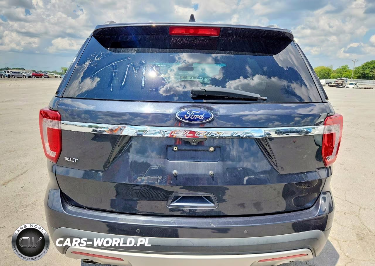 2017 Ford Explorer Xlt VIN:1FM5K7D89HGC29574 - 6
