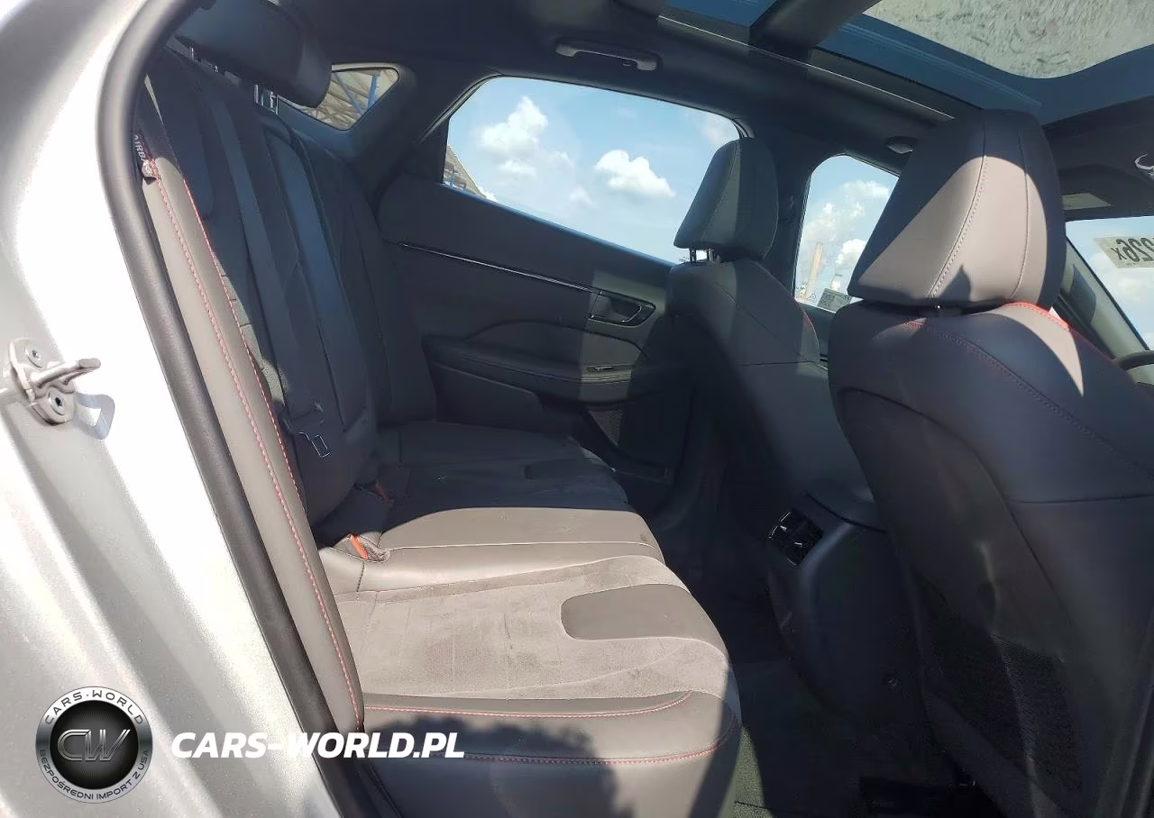 2025 Hyundai Sonata N Line VIN:KMHL54JC4SA522038 - 10