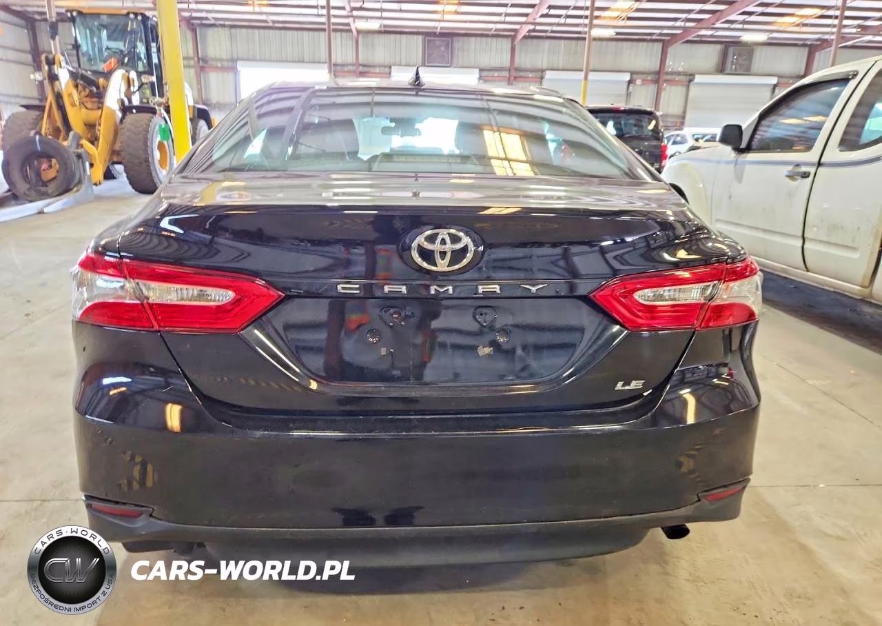 2019 Toyota Camry Le VIN:4T1B11HK7KU198004 - 6