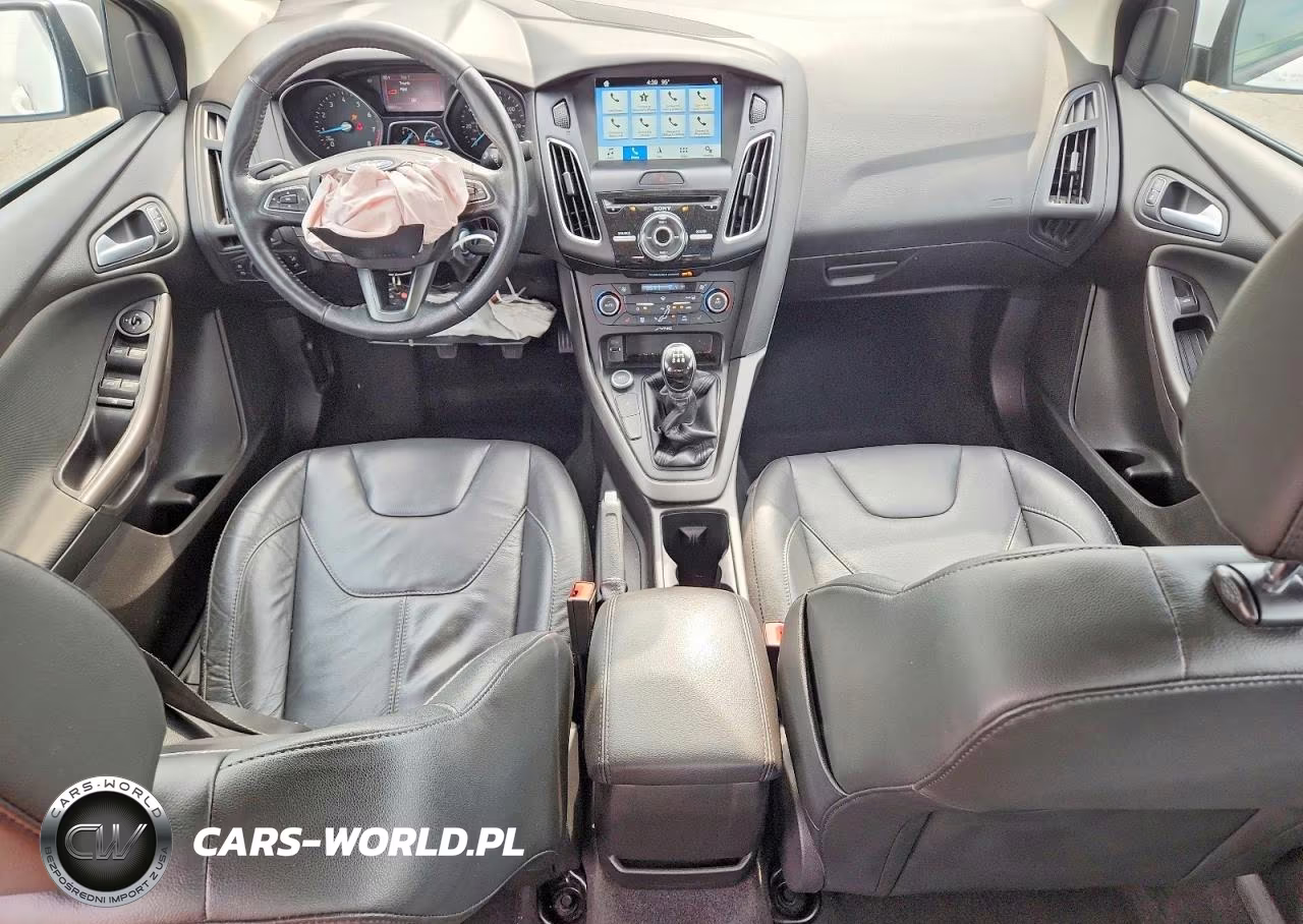 2016 Ford Focus Se VIN:1FADP3F22GL236302 - 8