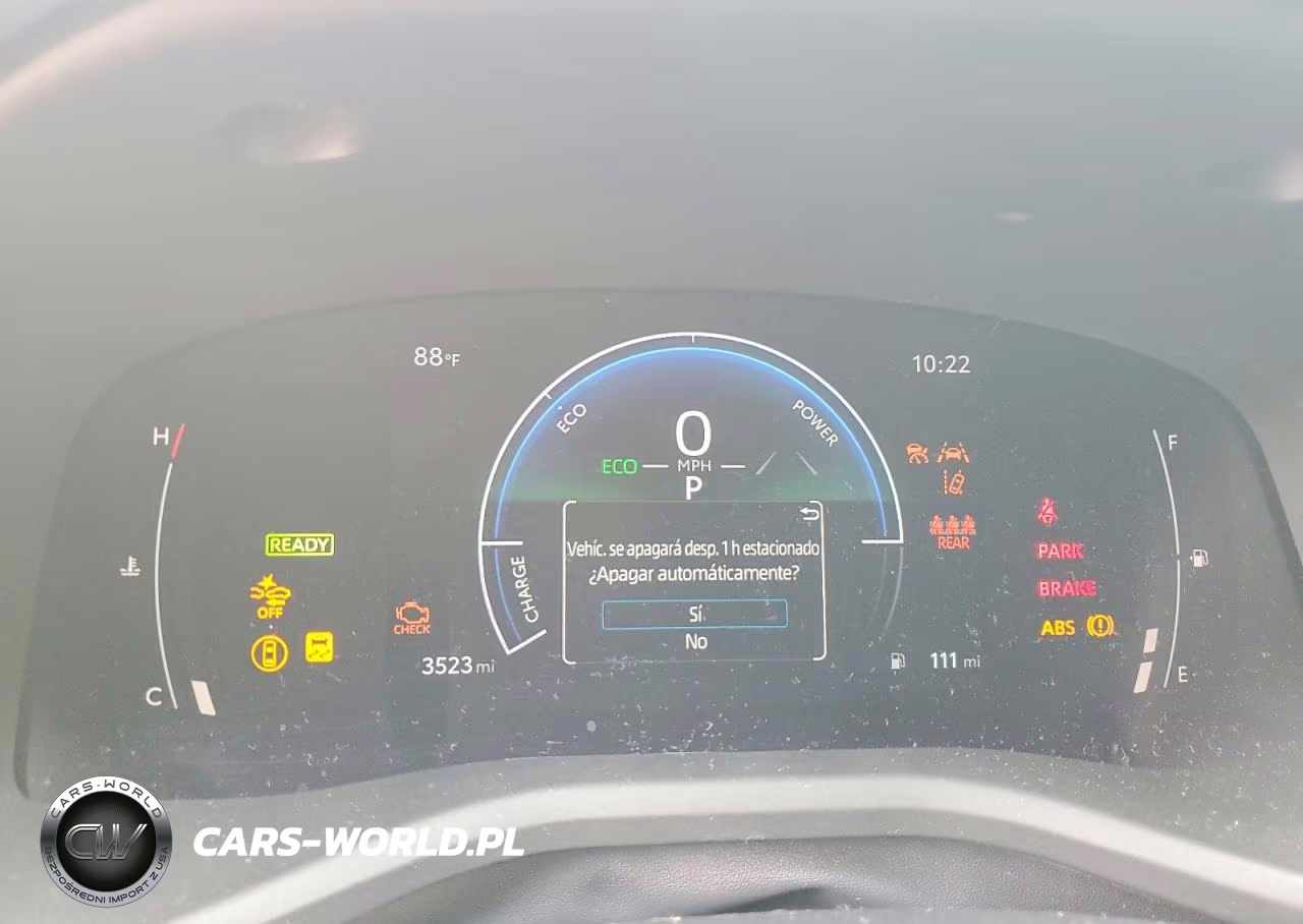 2026 Toyota Camry Le VIN:4T1DAACK1TU747052 - 9