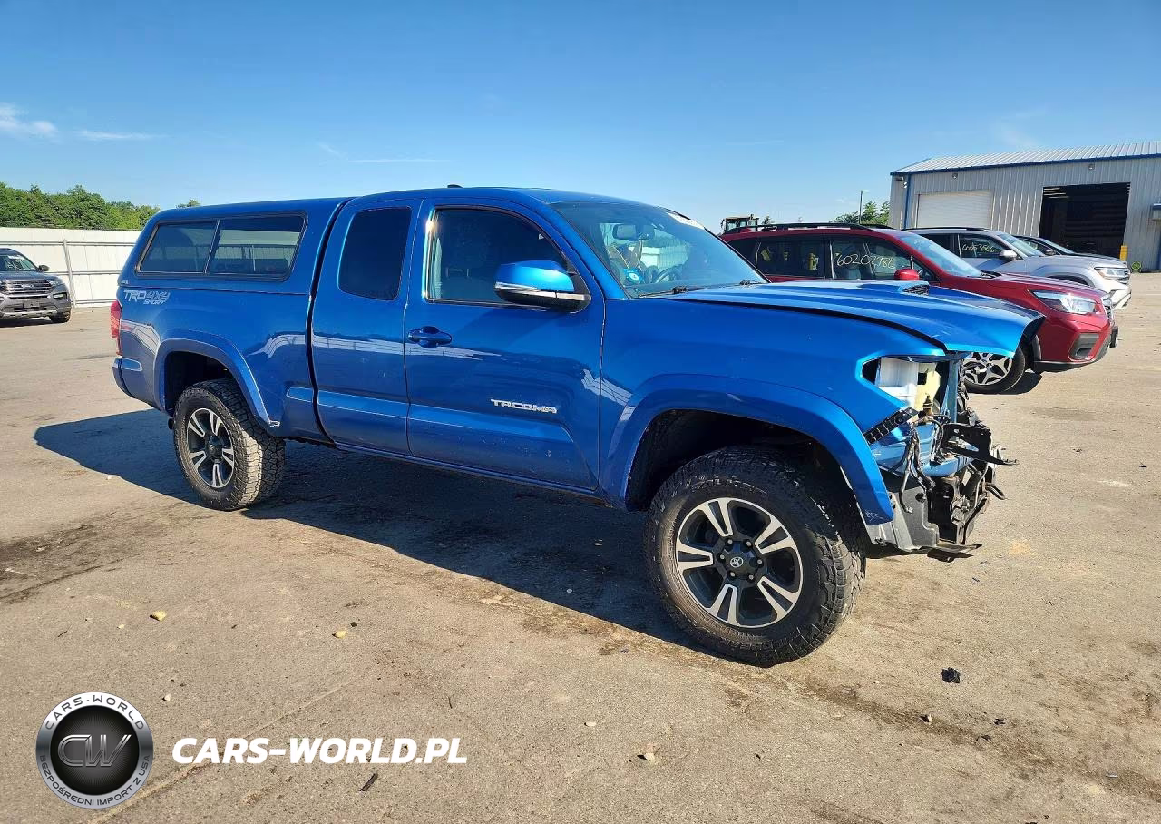 2017 Toyota Tacoma Trd Sport VIN:5TFSZ5AN9HX116337 - 4