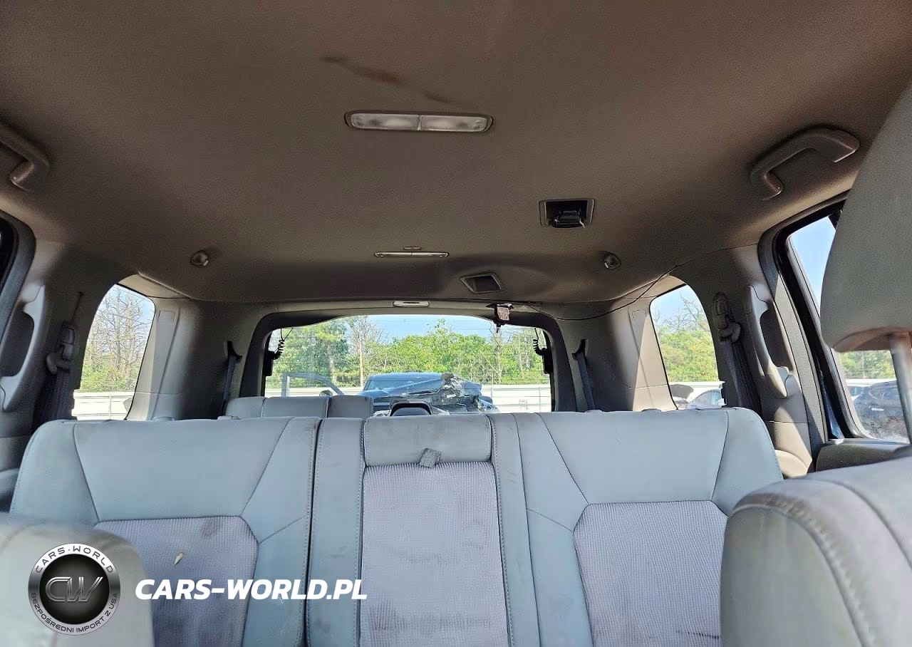 2010 Honda Pilot Ex VIN:5FNYF4H43AB026921 - 10