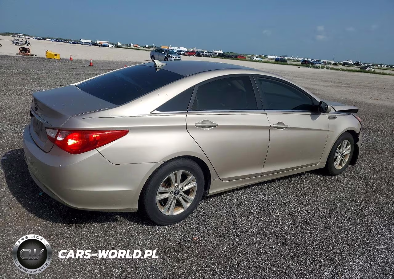 2011 Hyundai Sonata Gls VIN:5NPEB4AC6BH214397 - 3
