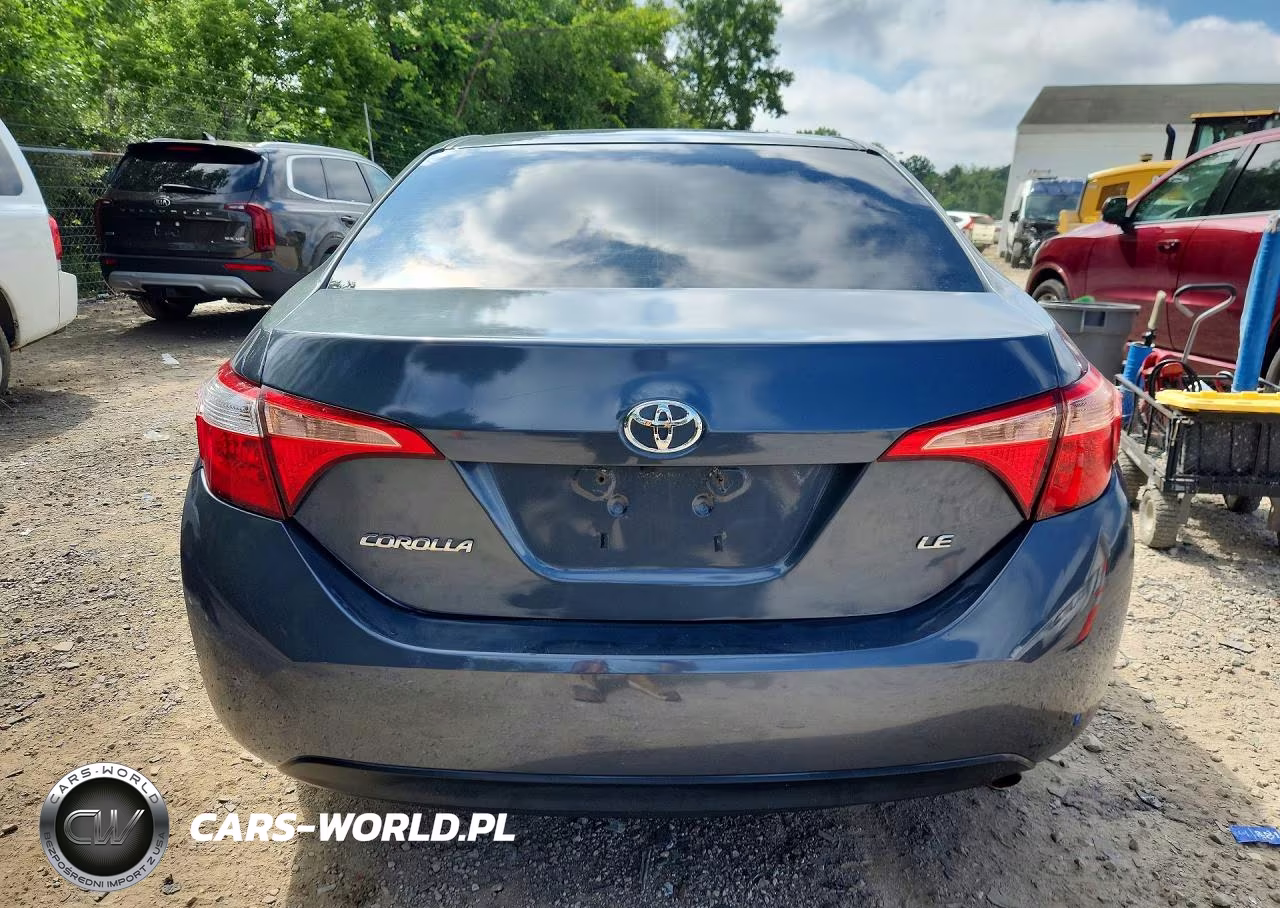 2019 Toyota Corolla Le VIN:2T1BURHE4KC185406 - 6