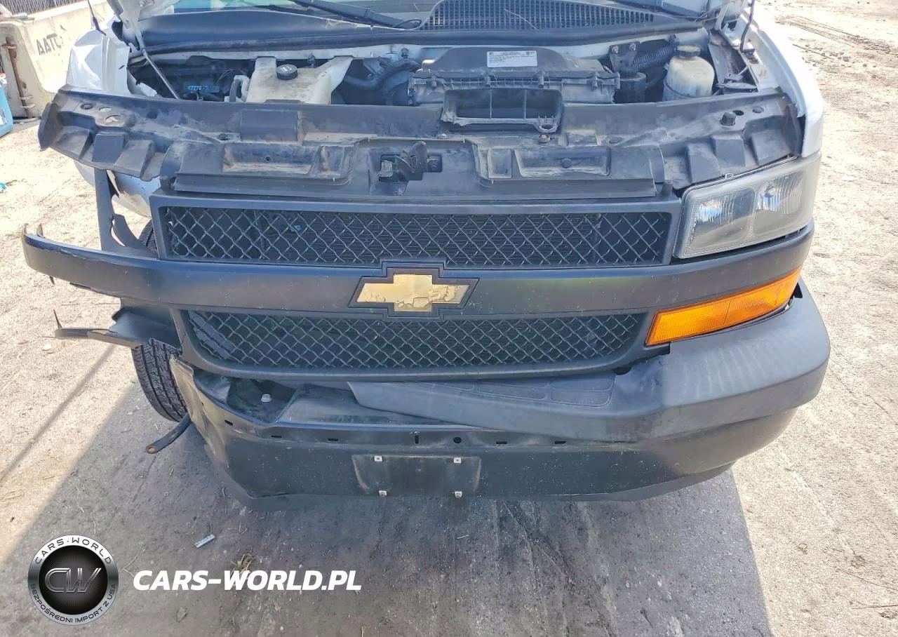 2020 Chevrolet Express G2500 VIN:1GCWGAFP7L1191513 - 12